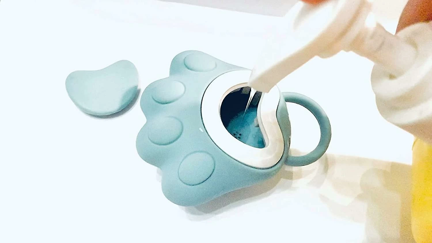 Sunrain Dog Bath Brush Pet Shampoo Brosse Compatible Avec Le Massage Apaisant Lavage Déshedding 5 Sunrain Dog Bath Brush Pet Shampoo Brosse Compatible Avec Le Massage Apaisant Lavage Déshedding – Image 5