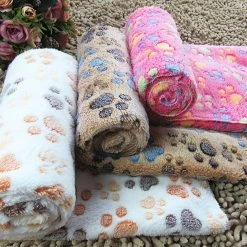 Unbranded 76cm X 52cm Warm Soft Paw Print Coral Velvet Pet Cat Dog Blanket Puppy Bed Mat Qinhai 6 Unbranded 76cm X 52cm Warm Soft Paw Print Coral Velvet Pet Cat Dog Blanket Puppy Bed Mat Qinhai -Pet Soin 457921339 max