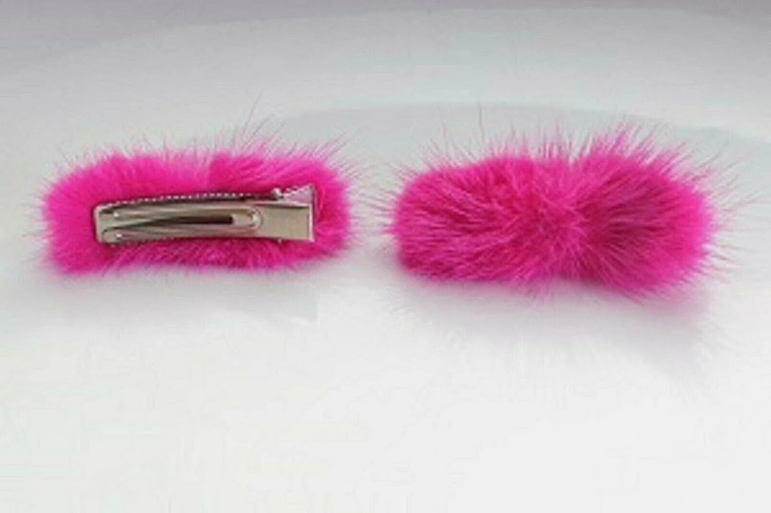 Mryenc Clip De Cheveux Luxe Faux Fur Dog 2 Mryenc Clip De Cheveux Luxe Faux Fur Dog – Image 2