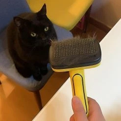 Unbranded Shxx Dog Or Cat Brush Pour L’excrétion Et Le Toilettage - Brosse Autonettoyante Premium - Pour Animaux Blancs à Poils Longs Ou à Poil Court (jaune Et Noir) G922-34 S -Pet Soin 745320763 max