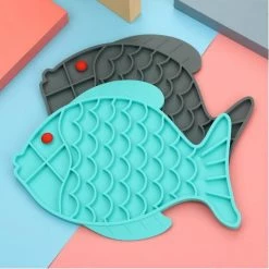 Alisili Fish Shape Silicone Dog Lick Mat For Dogs Pet Slow Food Plate Pet Products Mat For Dogs Cats Slow Food Bowls Pet Feeder Supplies -Pet Soin 811142615 max