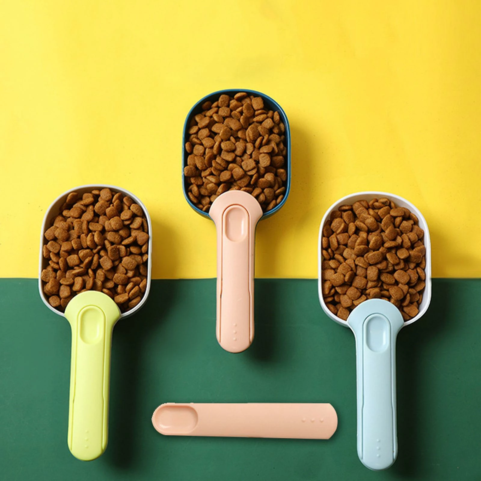 Unbranded Pratique Et Pratique Dog Cats Food Scoops Cup Seal Food Packaging Bags 5 Unbranded Pratique Et Pratique Dog Cats Food Scoops Cup Seal Food Packaging Bags – Image 5